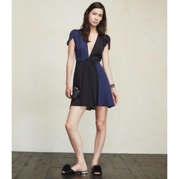 NWT Reformation Cora Wrap Dress - Picture 2 of 5